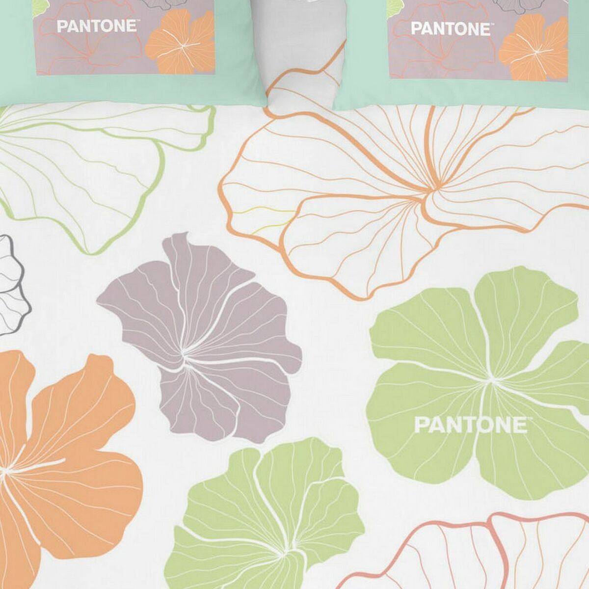 Pantone ShapeHifters Wuvet Cover 2 People Bed (220 x 220 cm)