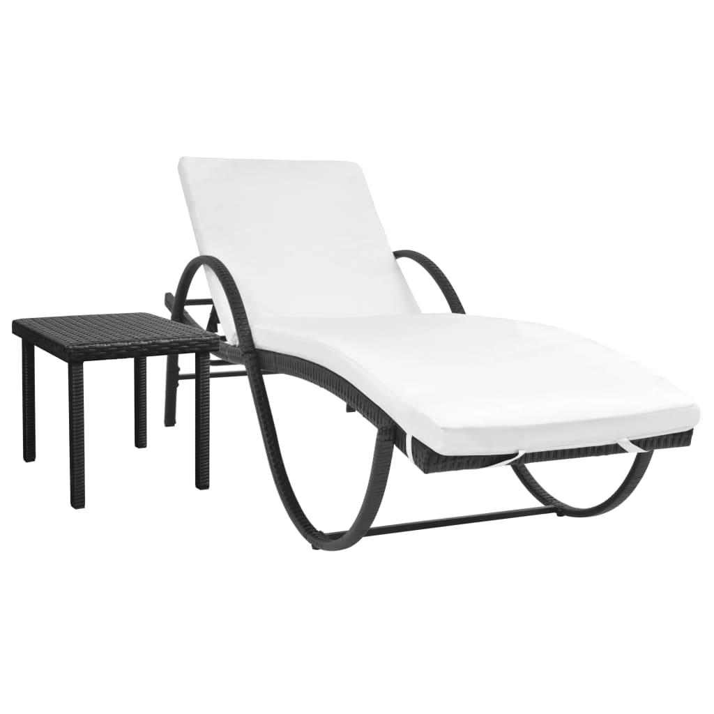 Langer Stuhl mit schwarz geflochtenem Harzkissen und Tisch