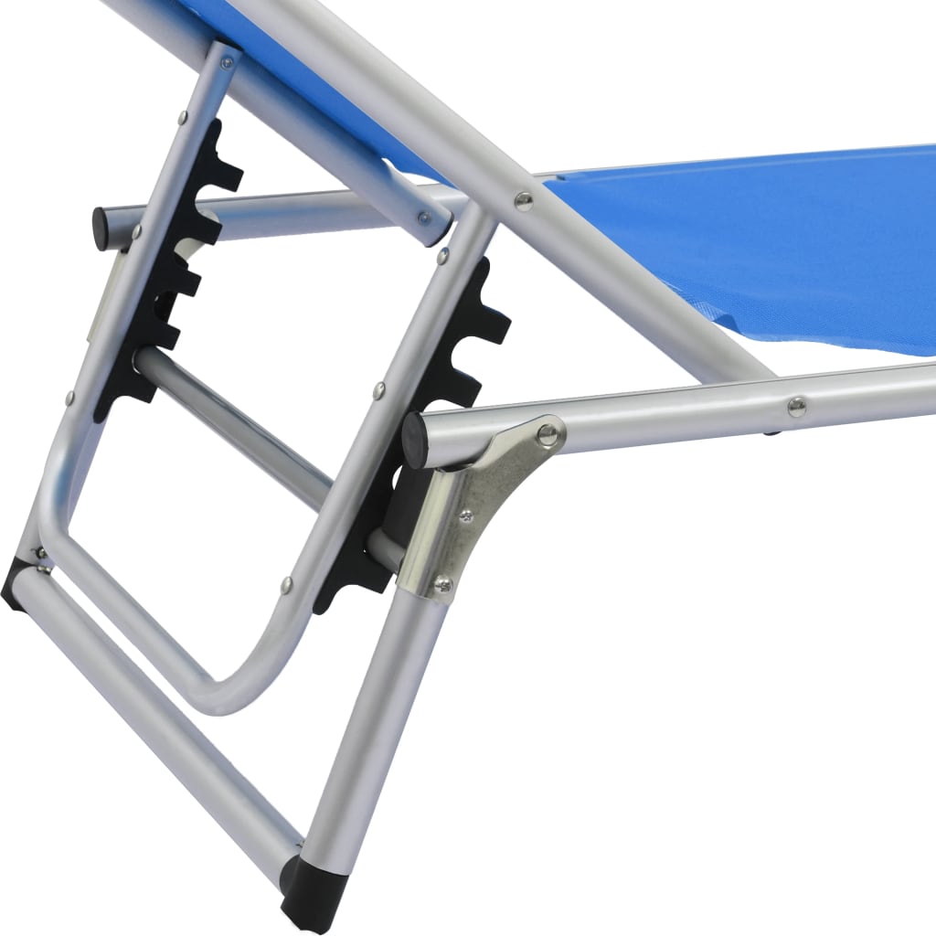 Foldable long chair with aluminum and blue textilene roof