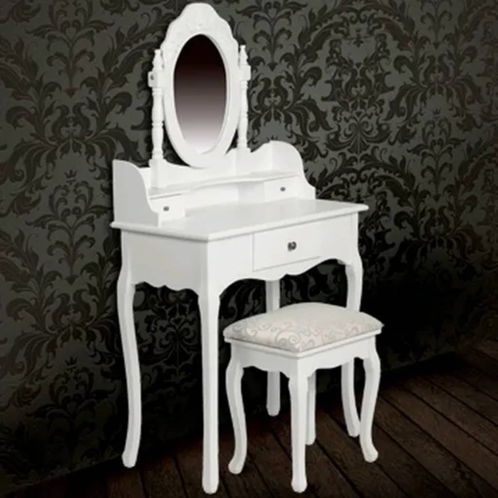 Dimpler mit Spiegel und weißem Stuhl