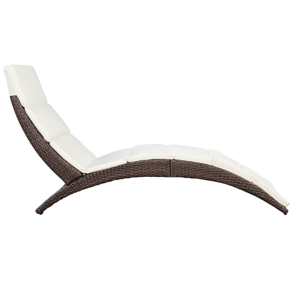 Foldable long chair with brown braided resin cushion