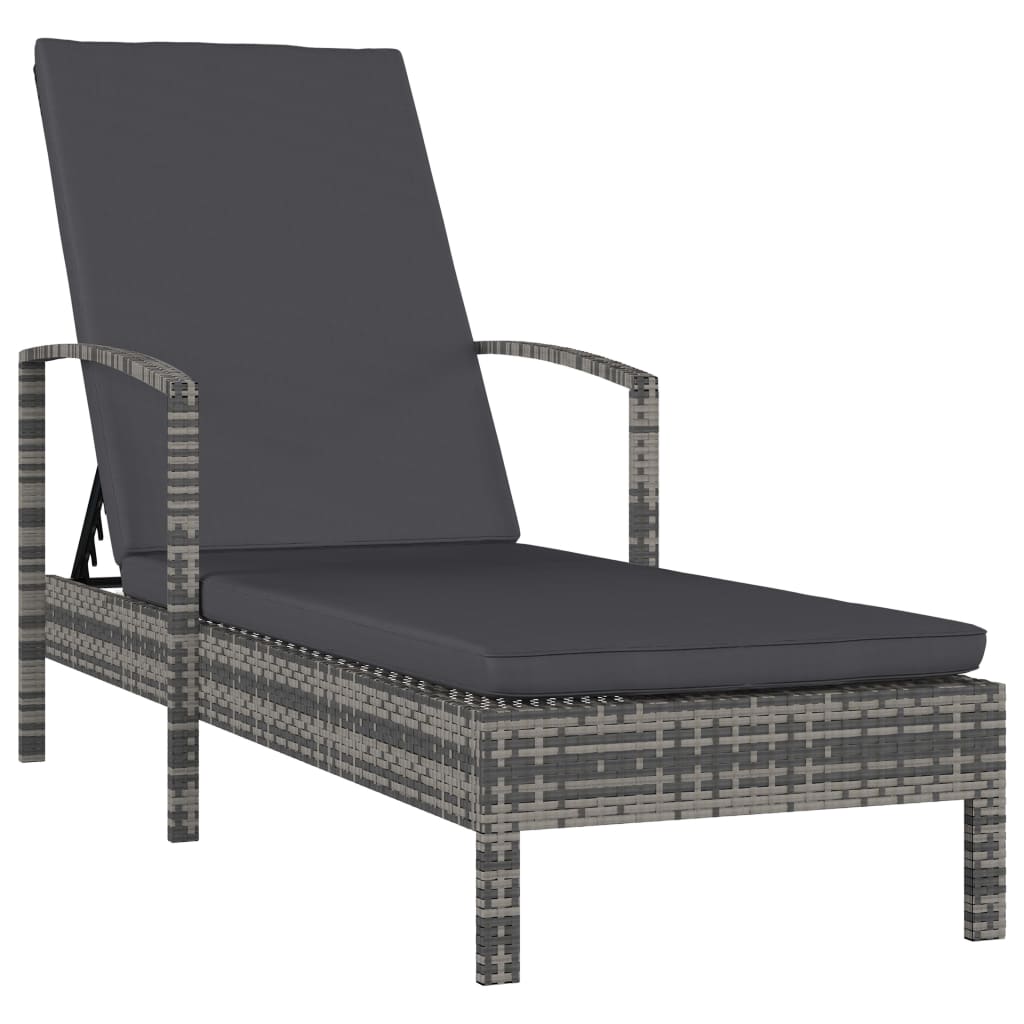 Long chair with gray braided resin armrests