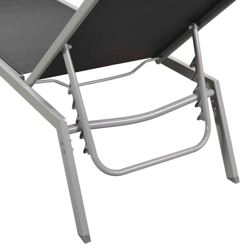 2 PCs Lounge -Stühle mit schwarzem Stahltisch und Textilene