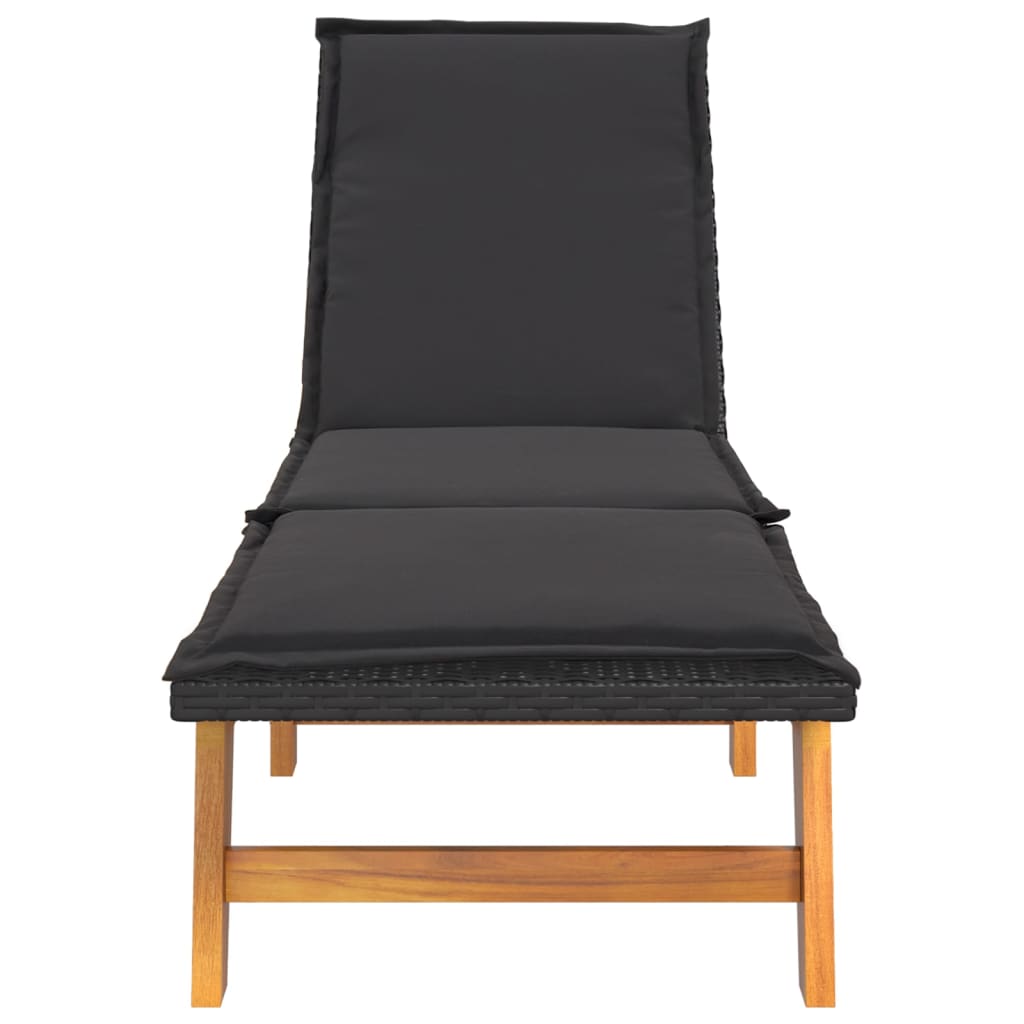 Langer Stuhl mit geflochtenem Harztisch und festem Akazieholz